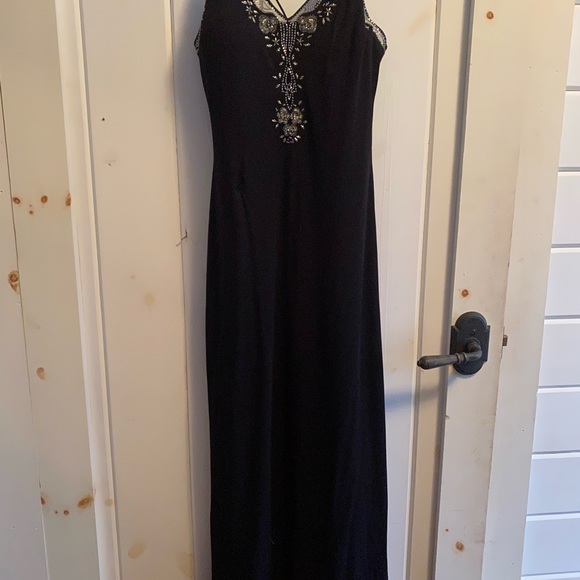 Formal/Prom Dress - Picture 2 of 6
